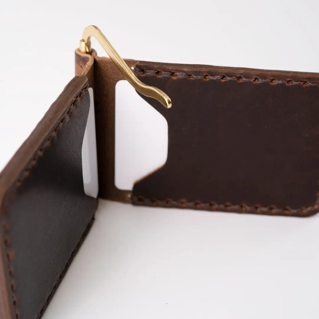 Men’s Belford Wallet in Nut Brown by Range Leather Co.